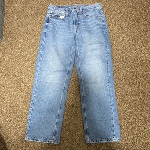 American Eagle Outfitters Light Blue Relaxed Jeans